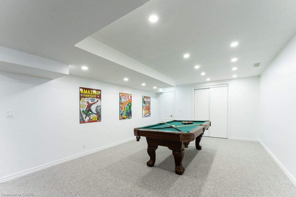 85 Aird Court Property Photo 39