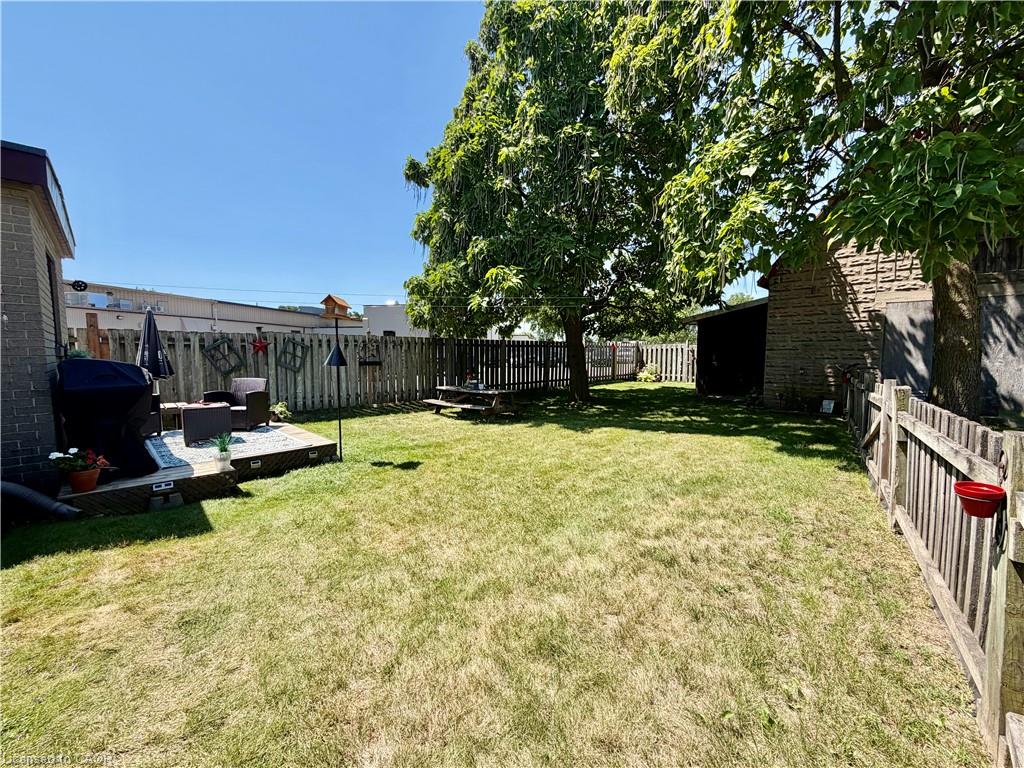 135 Sherwood Drive Property Photo 6