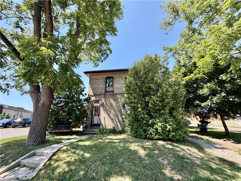 135 Sherwood Drive Property Photo 10