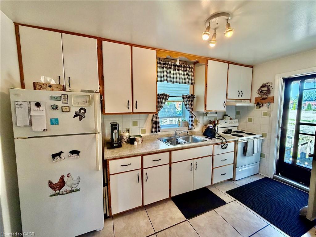 135 Sherwood Drive Property Photo 17