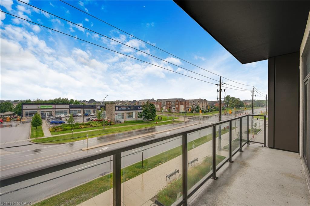 309-470 Dundas Street E Property Photo 13