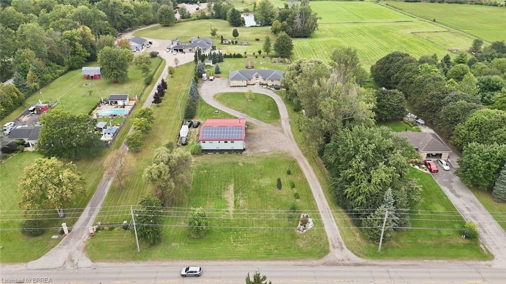1304 Wrigley Road Property Photo 3