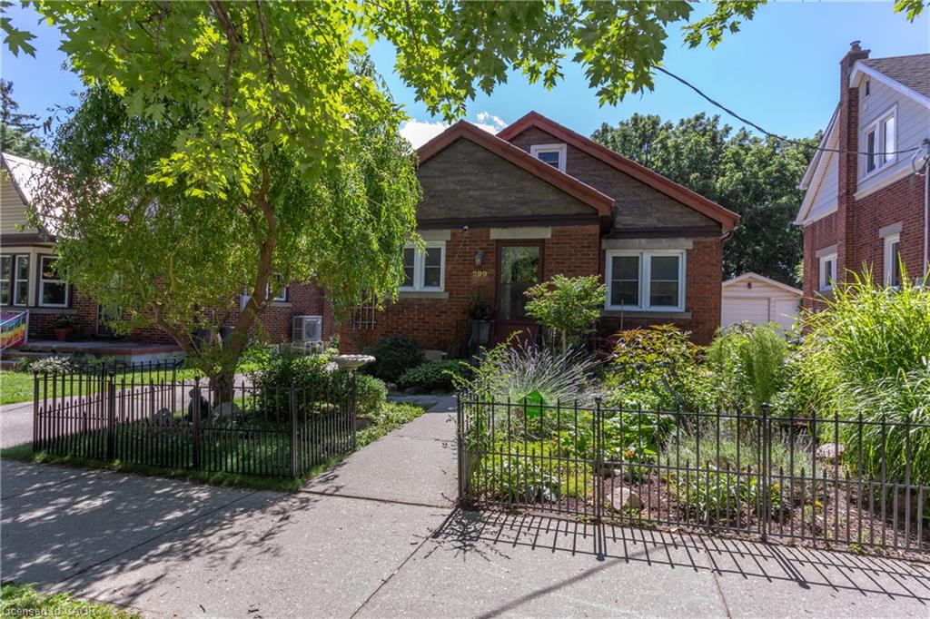 299 Park Street Property Photo 1
