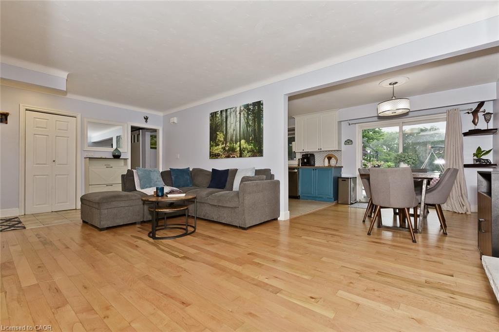 55 Richelieu Drive Property Photo 8