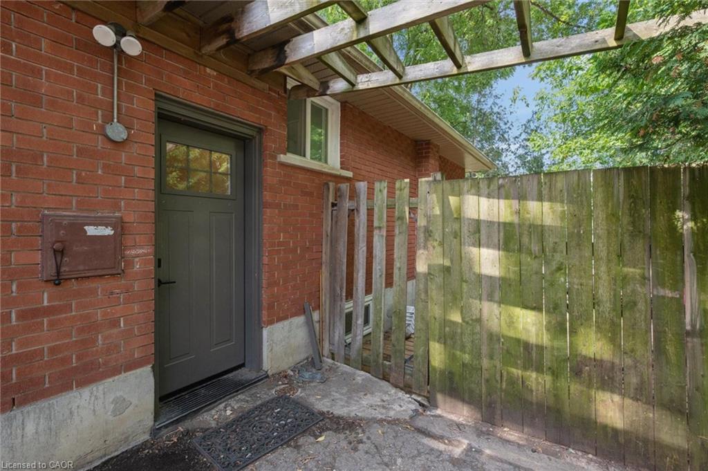 277 Kathleen Street Property Photo 13