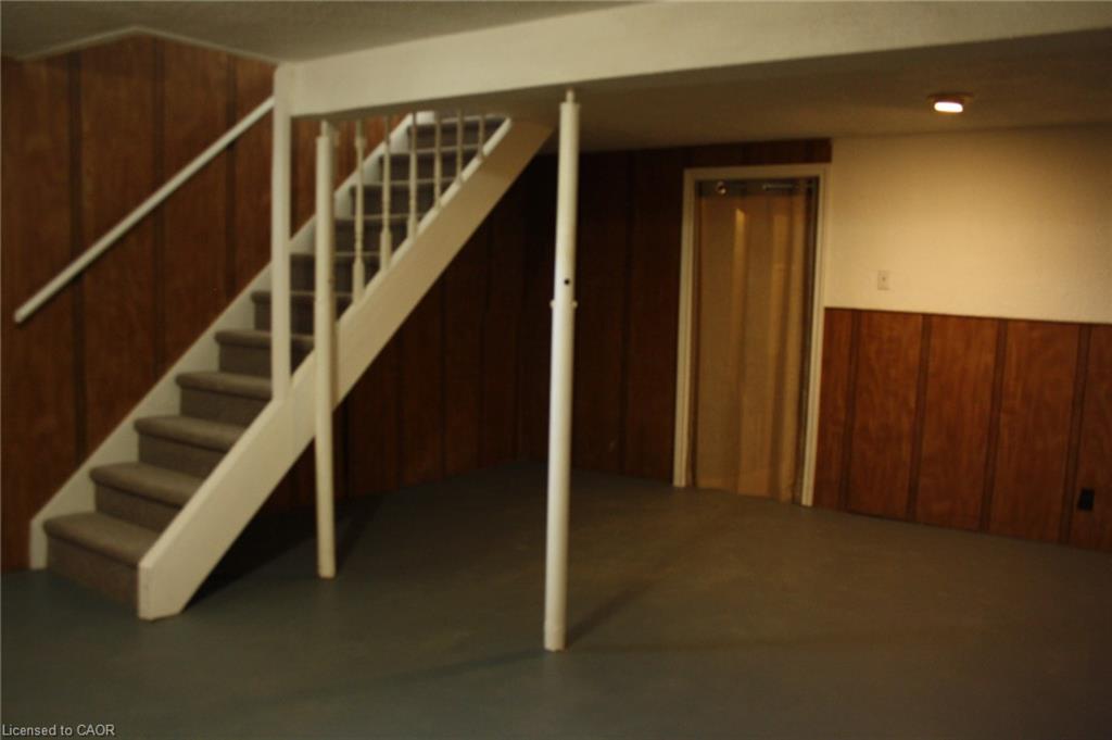 144 Sekura Crescent Property Photo 7