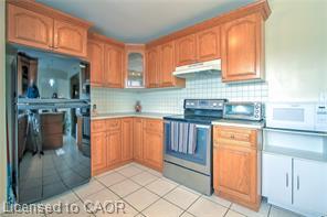 438 West Street Property Photo 2