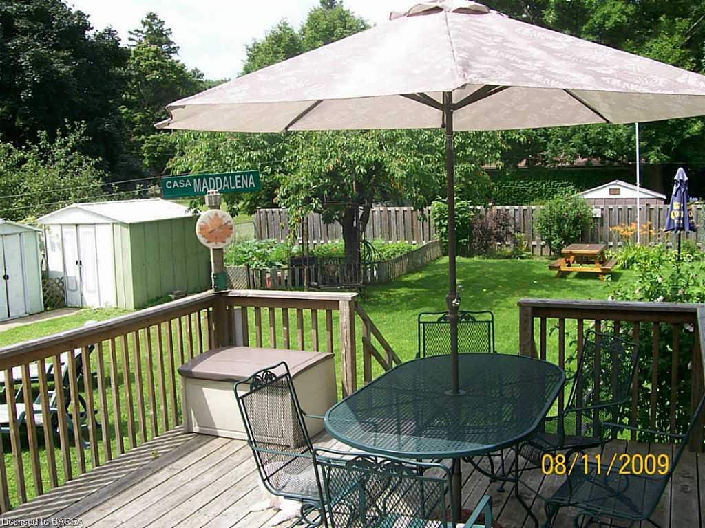 438 West Street Property Photo 5