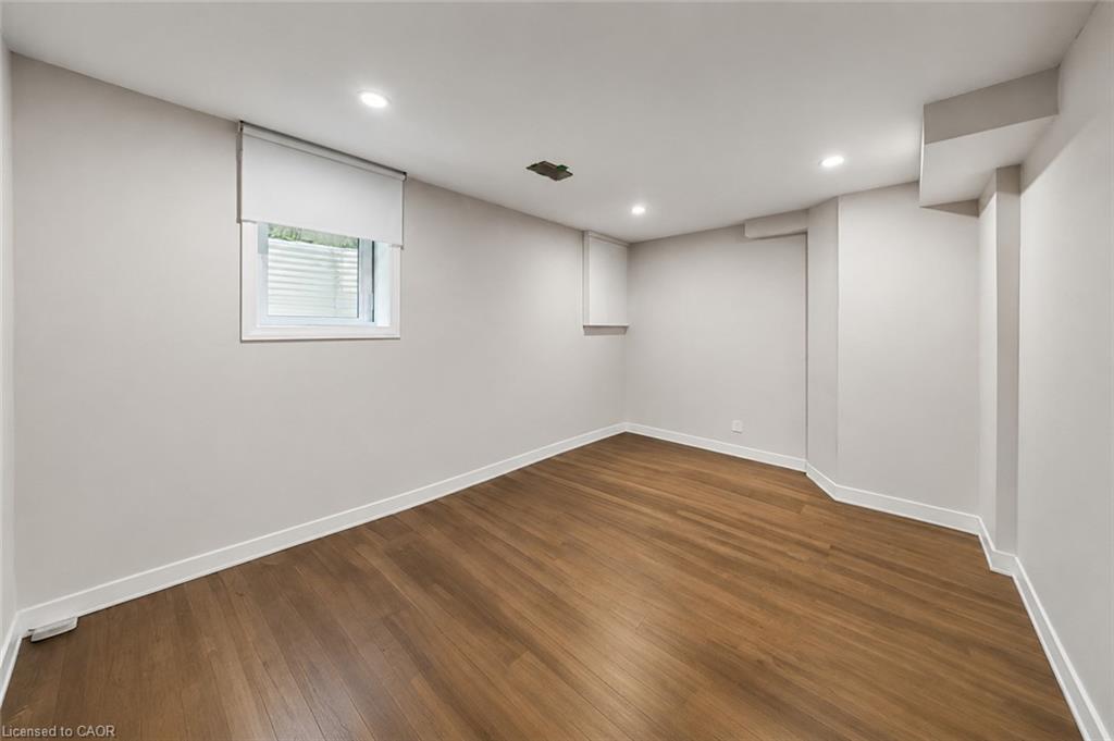 14 Windstar Place Property Photo 9