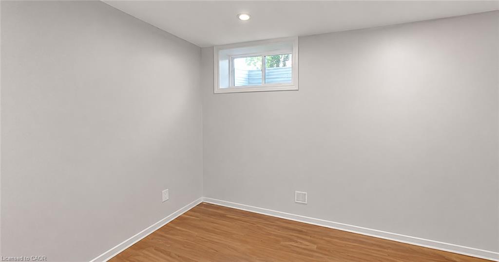 14 Windstar Place Property Photo 10