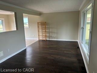5471 Campbellville Road Property Photo 6