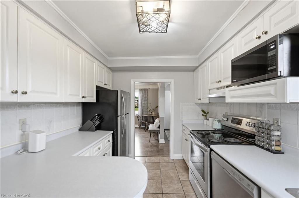 481 Upper Gage Avenue Property Photo 12