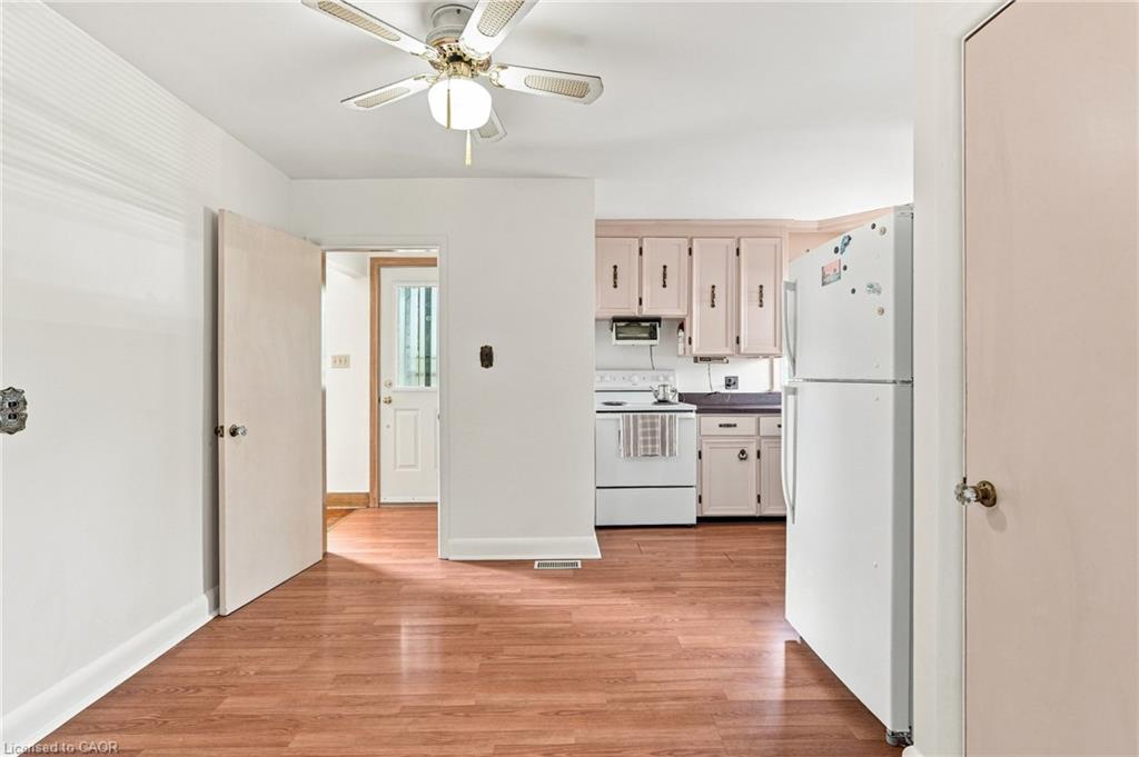 241 East 44th Street Property Photo 11