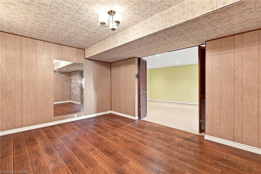 241 East 44th Street Property Photo 25