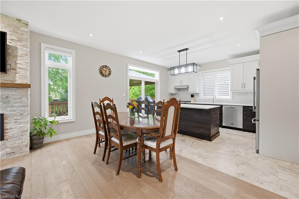 1 Lindsay Way Property Photo 10