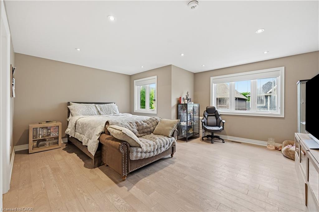 1 Lindsay Way Property Photo 22