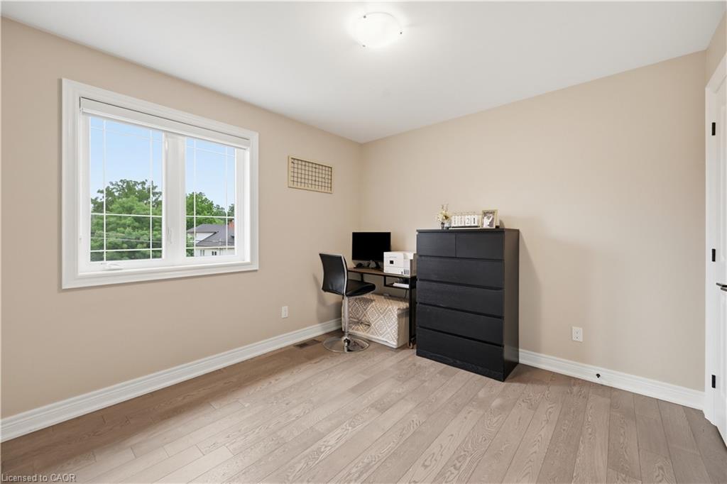 1 Lindsay Way Property Photo 27