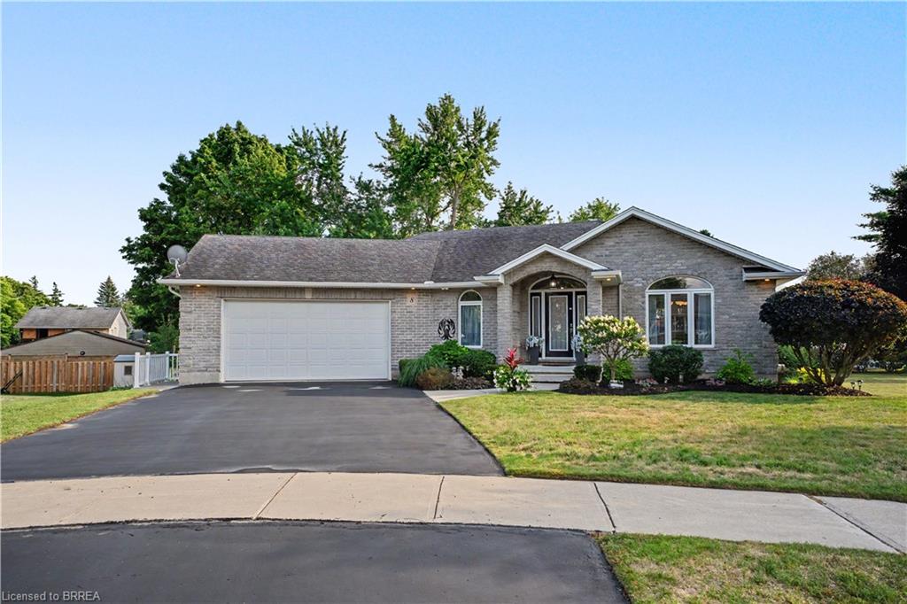 8 Upton Court Property Photo 1