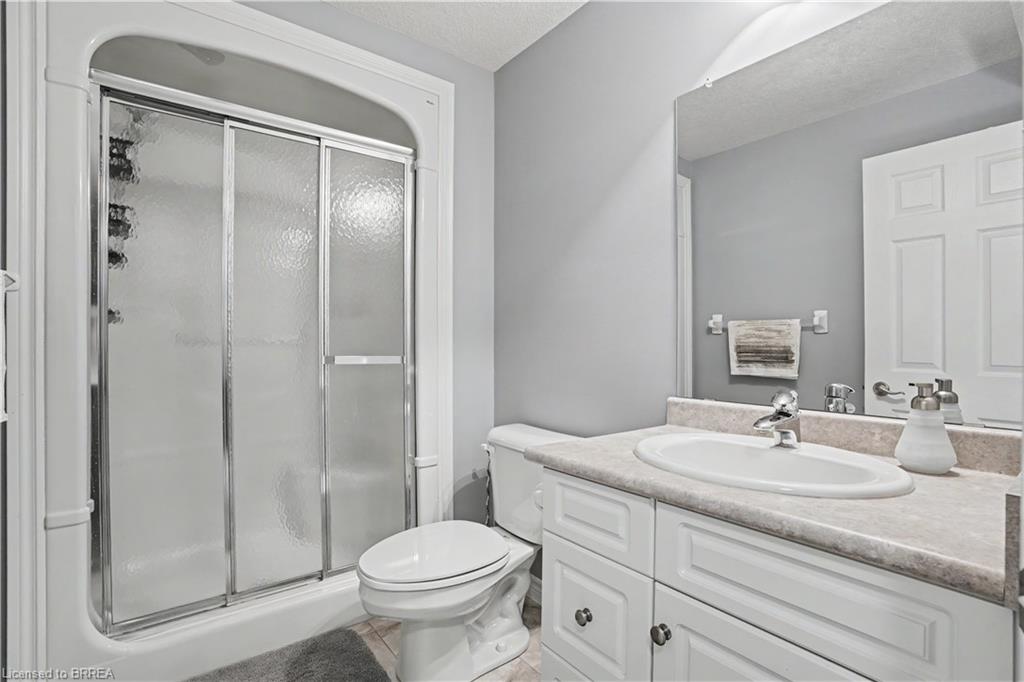8 Upton Court Property Photo 26