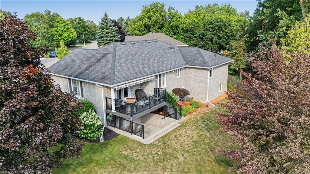 8 Upton Court Property Photo 32