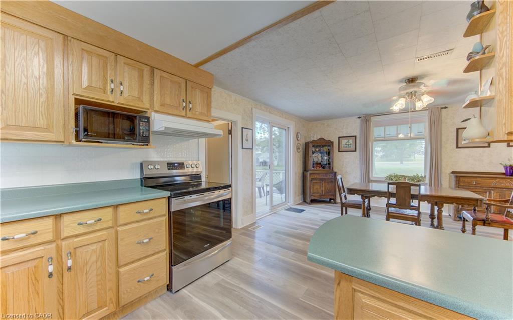 1623 Wilmot Centre Road Property Photo 15
