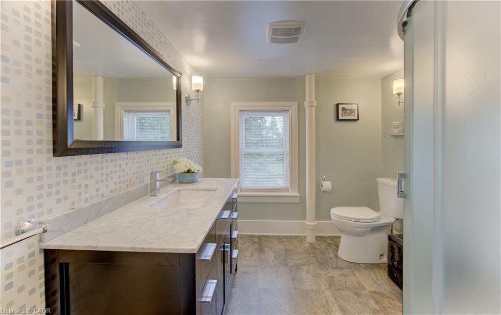 1623 Wilmot Centre Road Property Photo 23