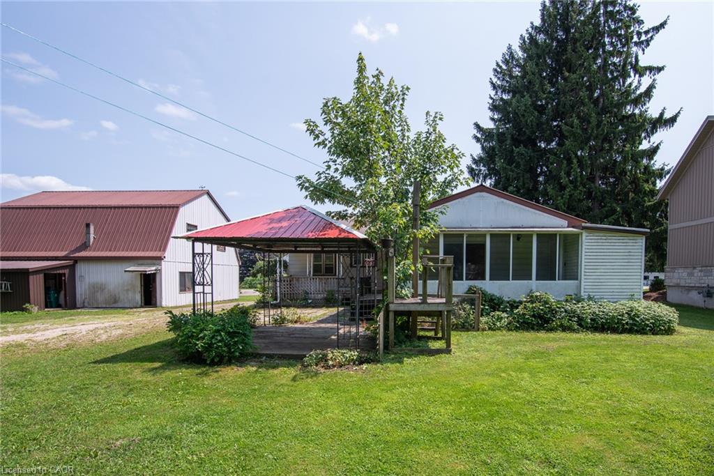 1310 Snyder's Road E Property Photo 4
