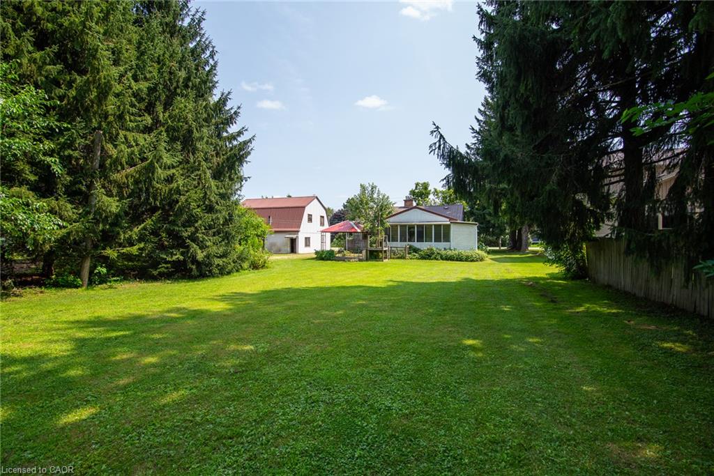1310 Snyder's Road E Property Photo 5