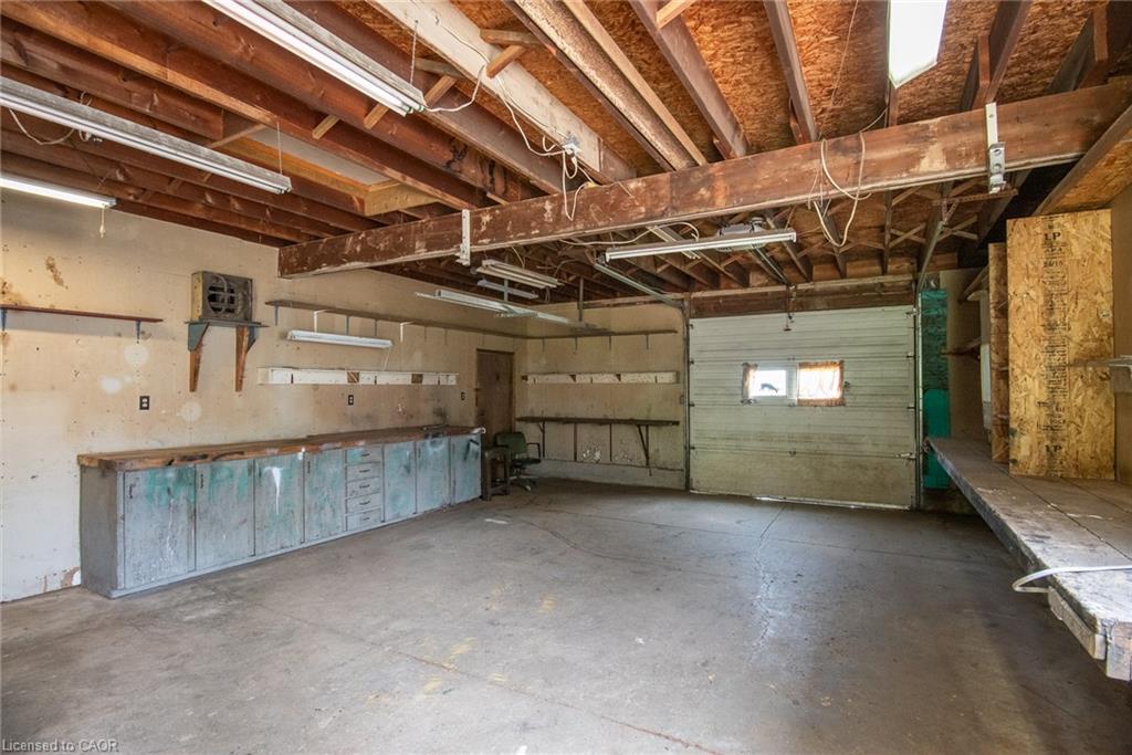 1310 Snyder's Road E Property Photo 17