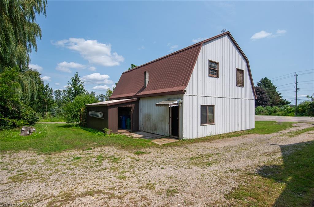 1310 Snyder's Road E Property Photo 4
