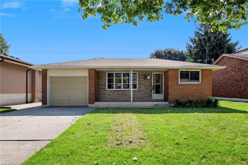 35 Burrwood Drive Property Photo 3