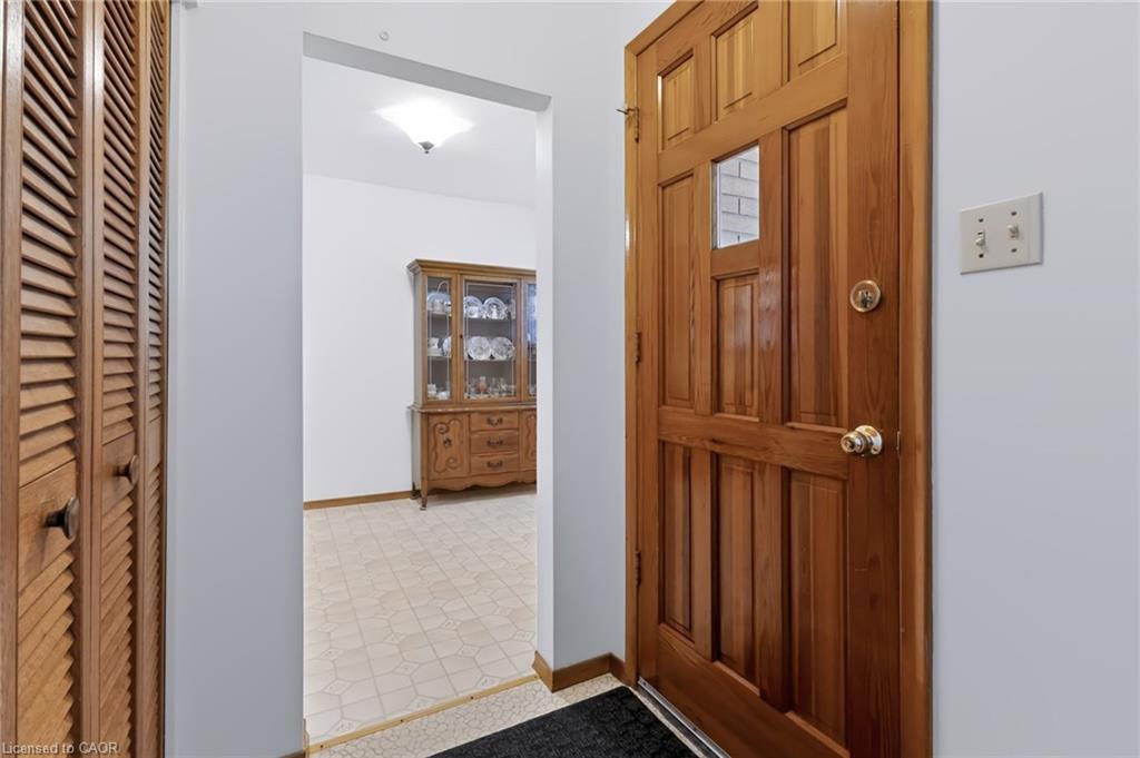 35 Burrwood Drive Property Photo 6