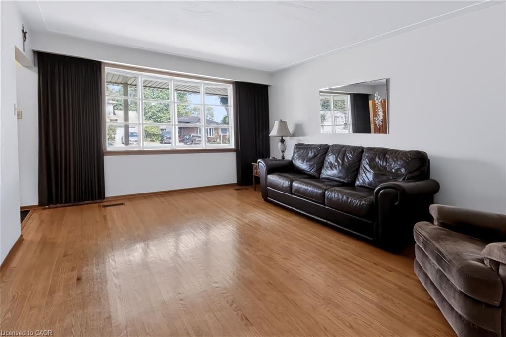 35 Burrwood Drive Property Photo 15