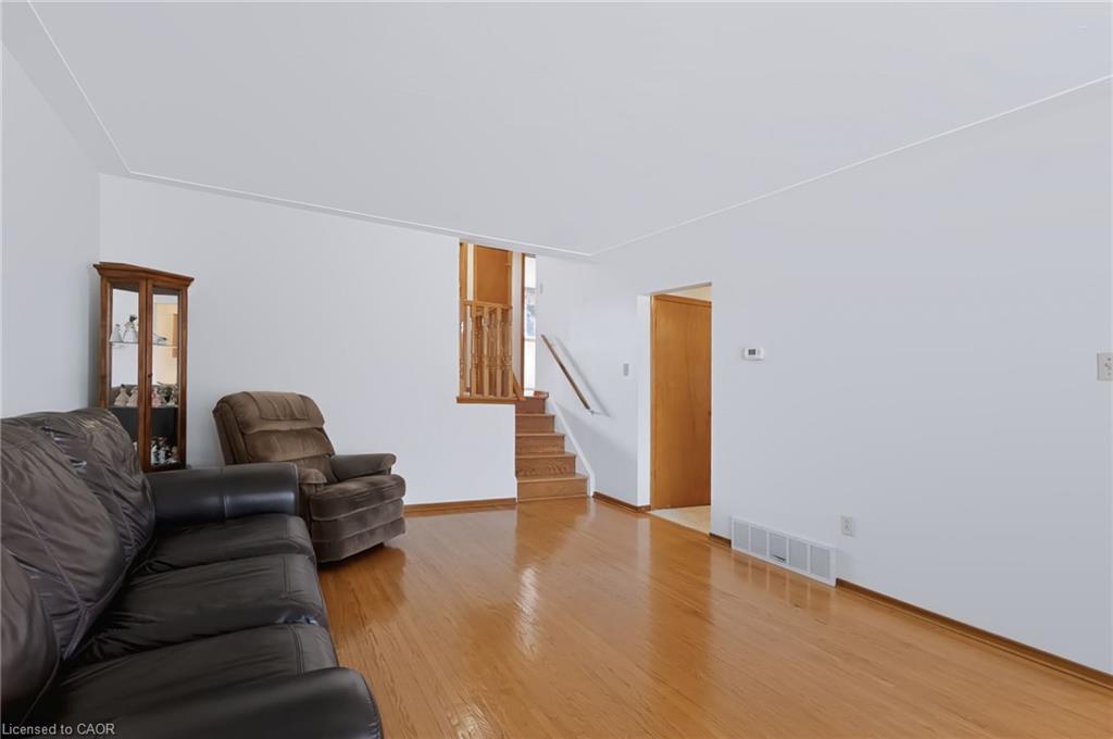 35 Burrwood Drive Property Photo 18