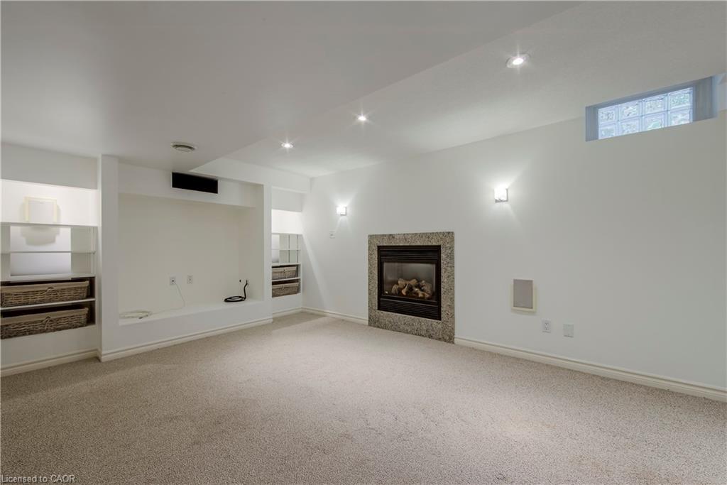 1487 The Links Drive Property Photo 32