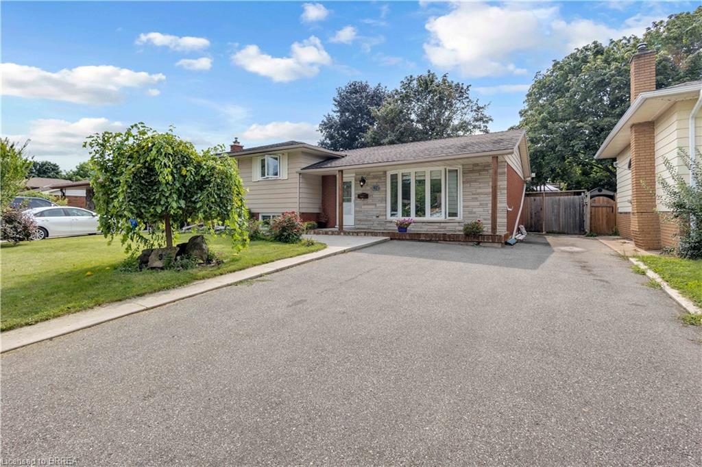 92 Brier Park Road Property Photo 3
