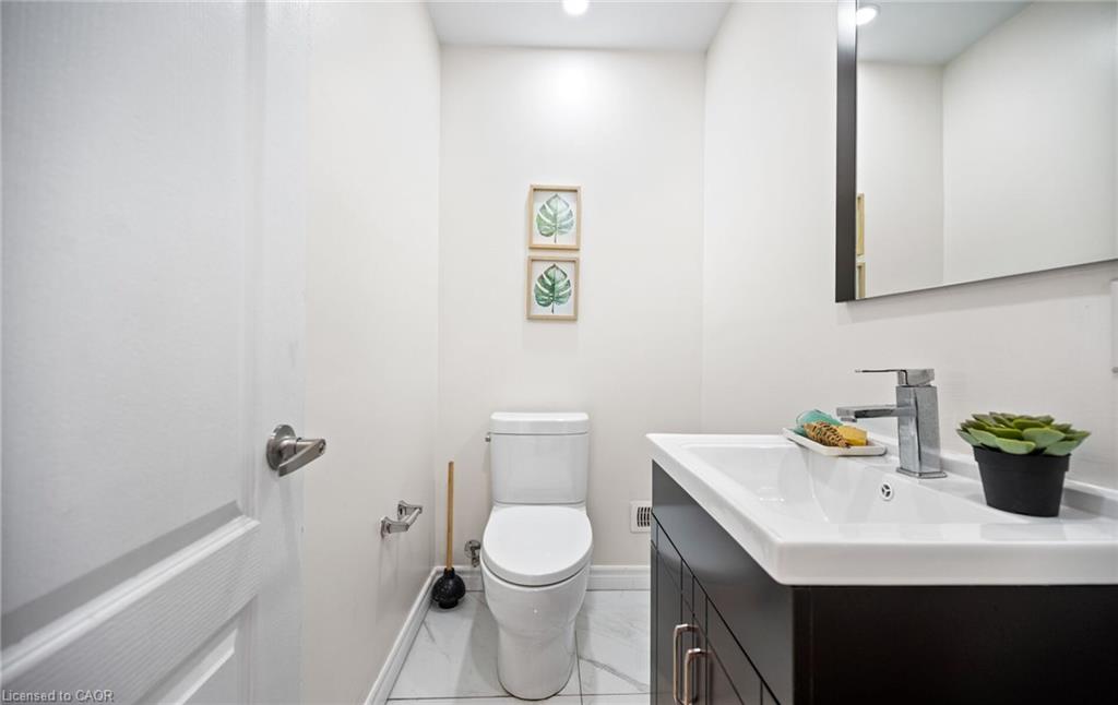 35 Britannia Avenue Property Photo 24
