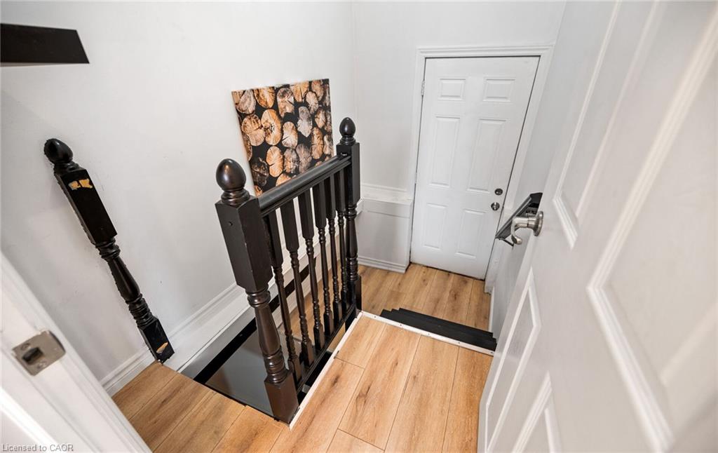 35 Britannia Avenue Property Photo 25