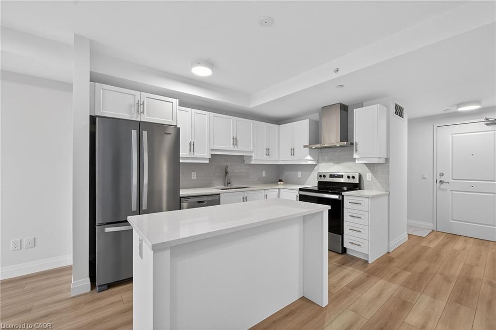 310-153 Wilson Street W Property Photo 6