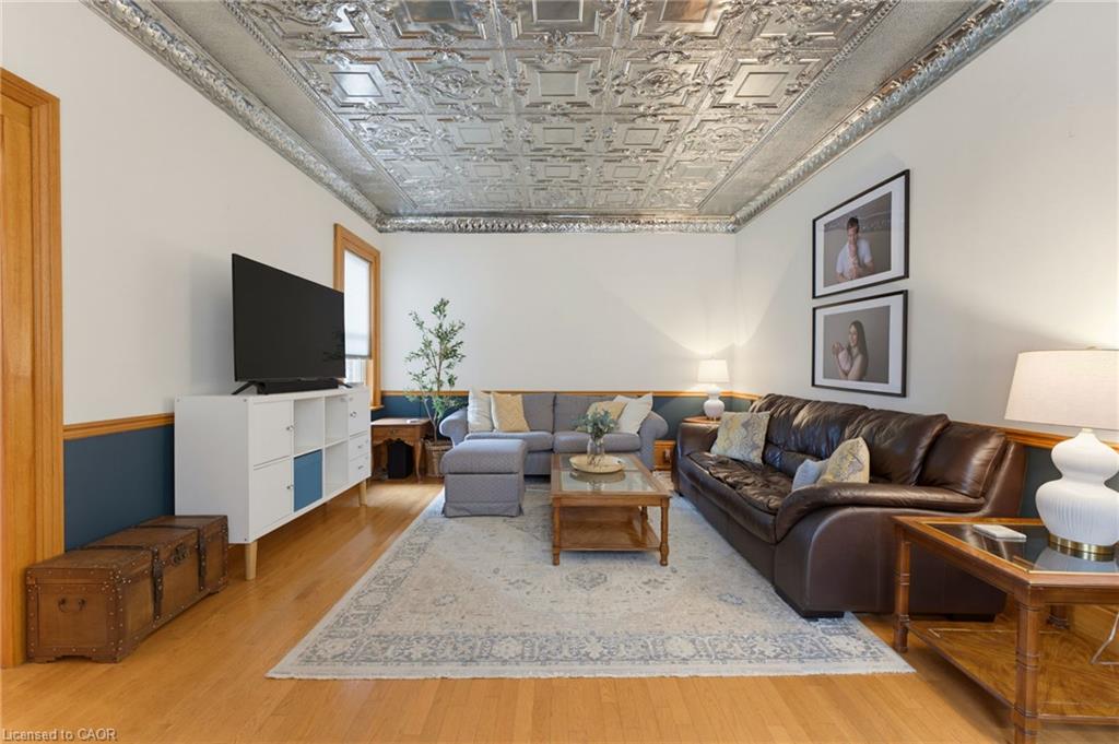 188 Chatham Street Property Photo 11
