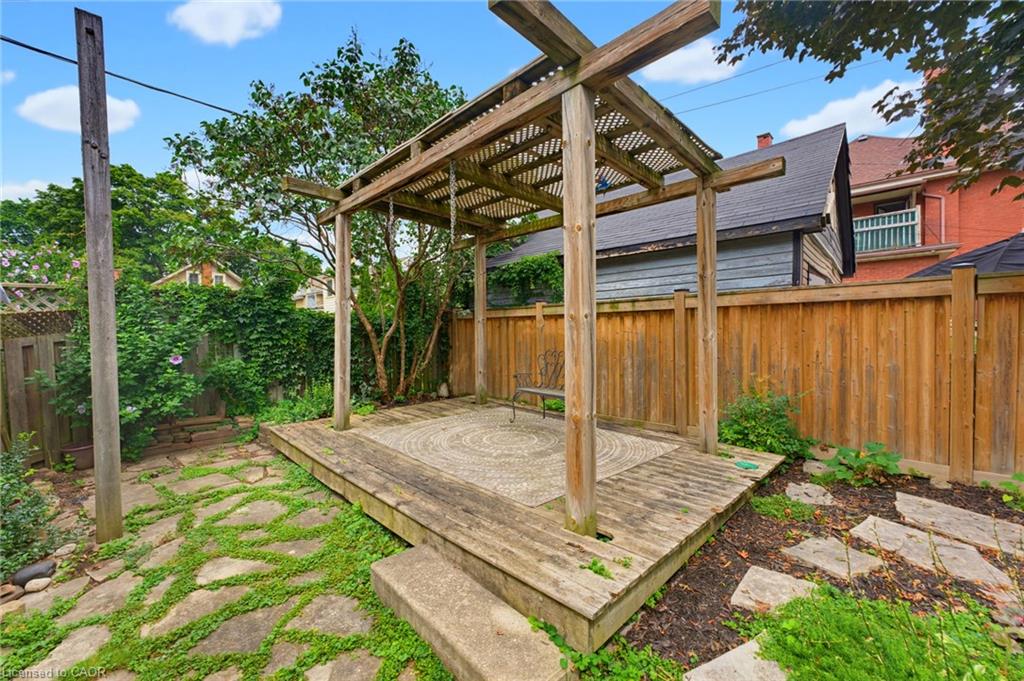 188 Chatham Street Property Photo 37