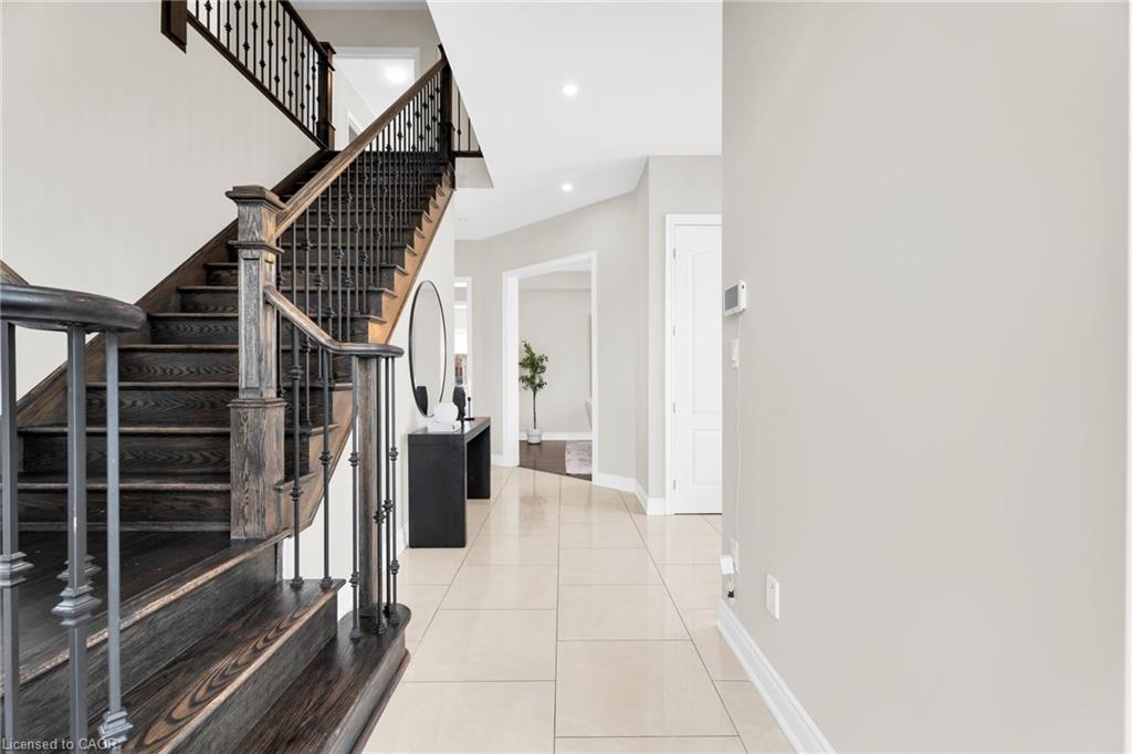 23 Martin Byrne Drive Property Photo 10