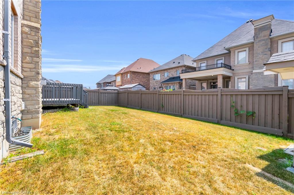23 Martin Byrne Drive Property Photo 41