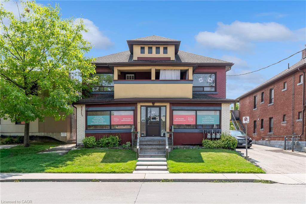4-409 Charlton Avenue W Property Photo 1