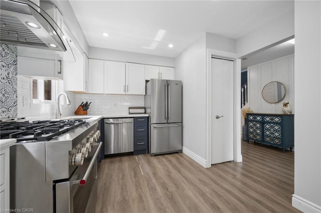 63 Starview Crescent Property Photo 8