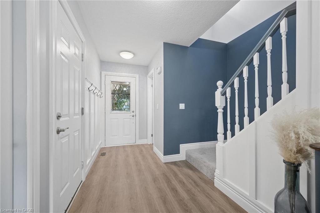 63 Starview Crescent Property Photo 9