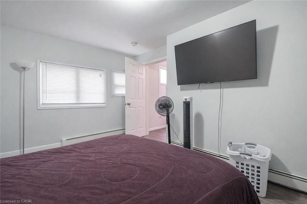 108 Queenston Street Property Photo 6
