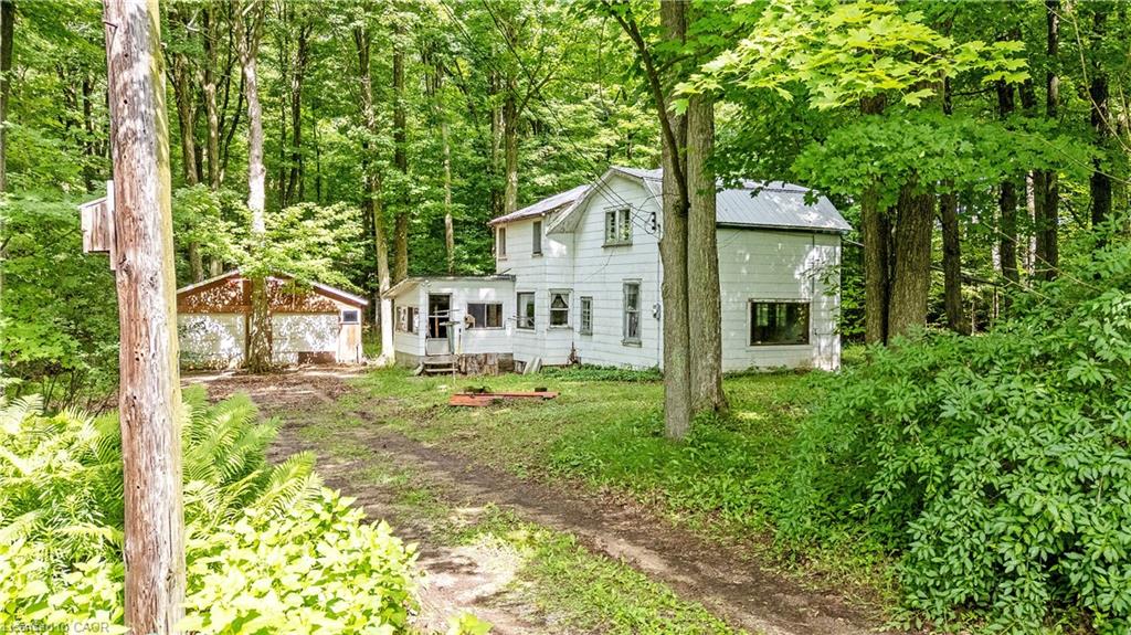 2529 Campbellville Road Property Photo 4