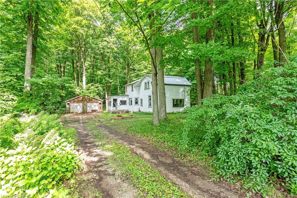2529 Campbellville Road Property Photo 5