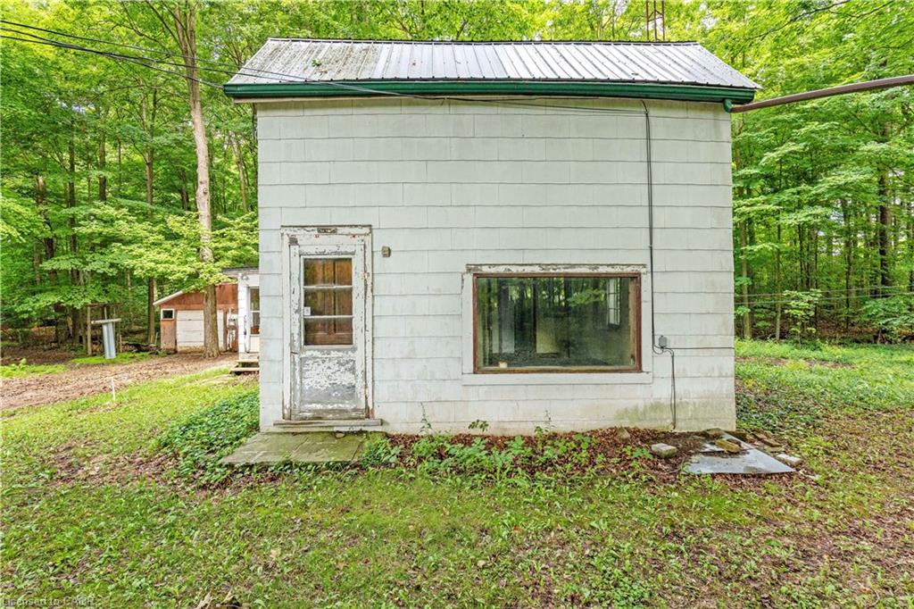 2529 Campbellville Road Property Photo 7